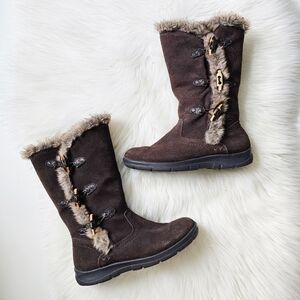 White Mountain Genuine Leather Tantalas  Brown Suede Toggle Buttons Snow Boots